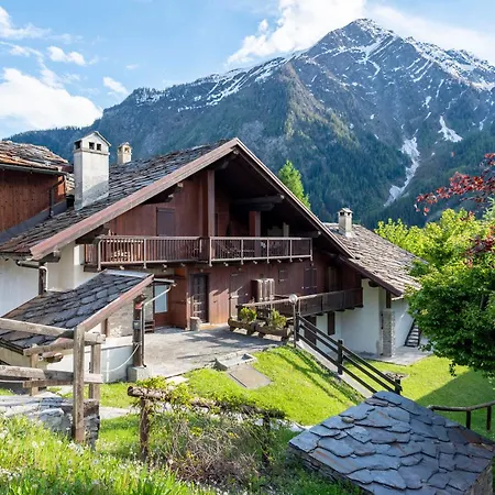 Apartmán Flat With Garden In - Happy