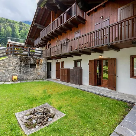 Flat With Garden In - Happy *