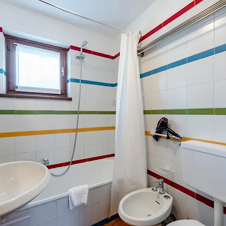 Appartement Charming With Garden In - Happy *