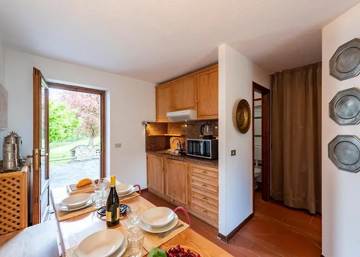 Charming With Garden In - Happy Courmayeur