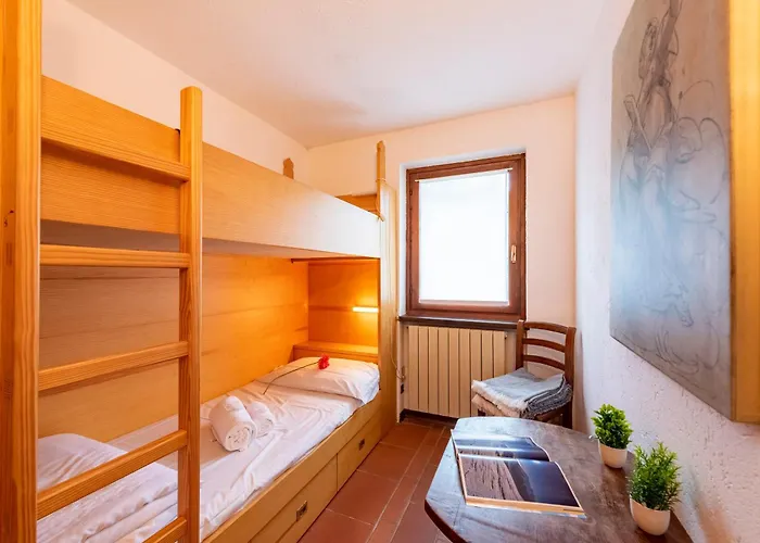 Charming With Garden In - Happy Apartment